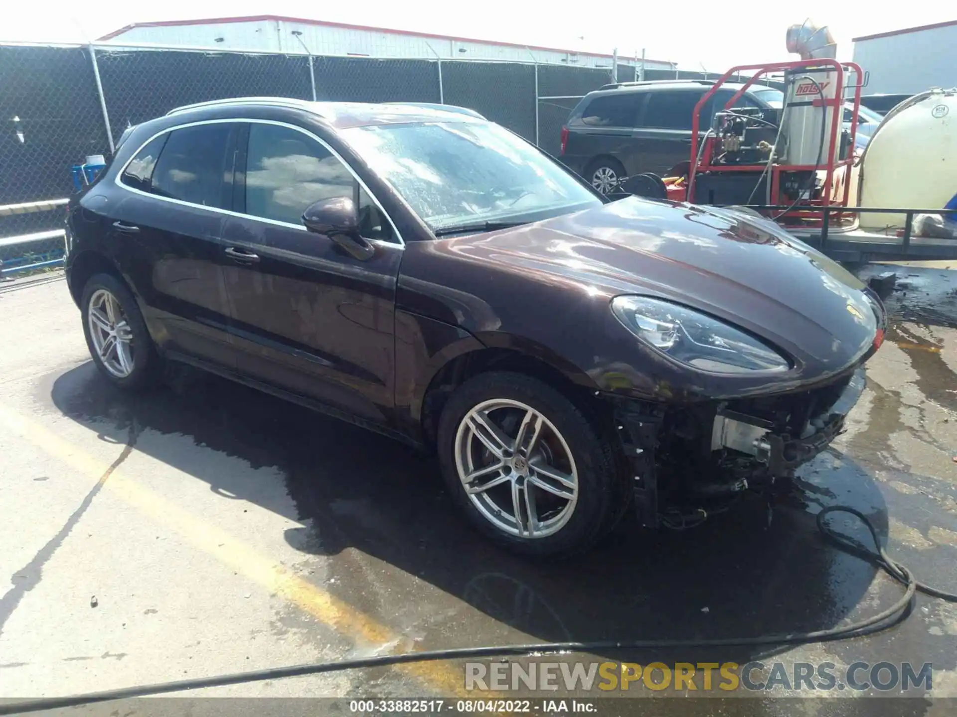 1 Photograph of a damaged car WP1AA2A55MLB17776 PORSCHE MACAN 2021