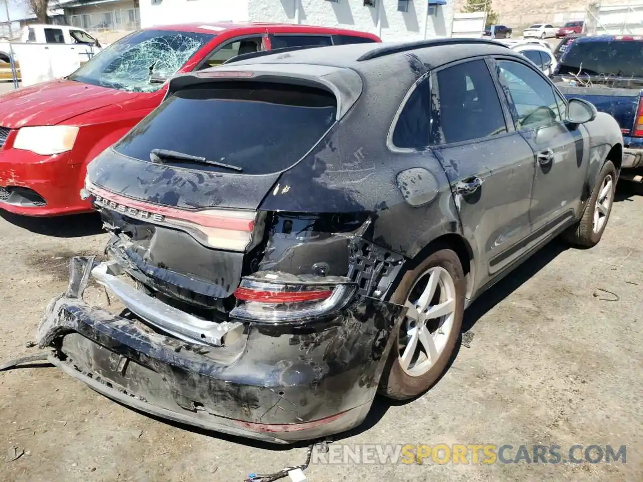 4 Photograph of a damaged car WP1AA2A56MLB13915 PORSCHE MACAN 2021