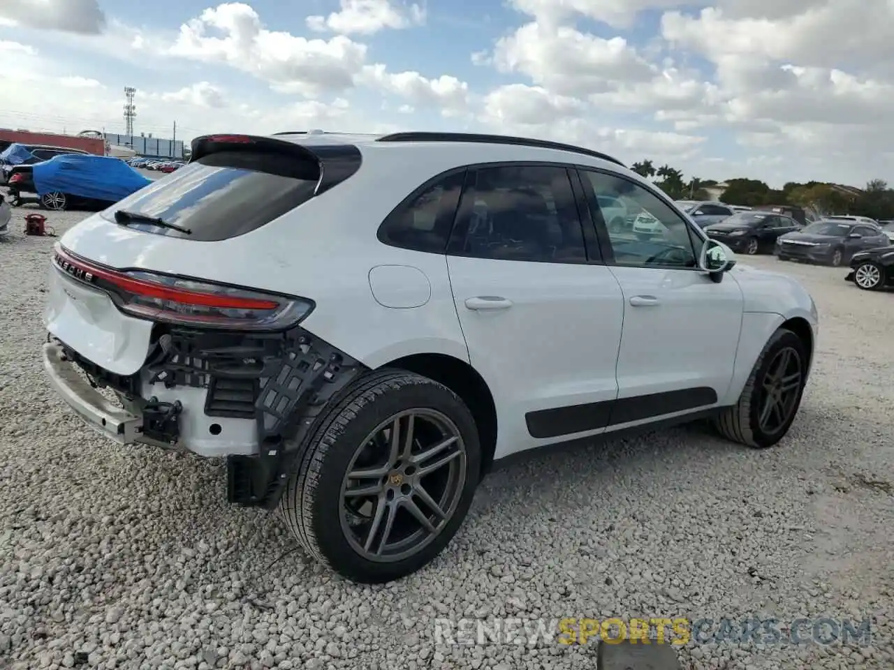 3 Photograph of a damaged car WP1AA2A56MLB15485 PORSCHE MACAN 2021