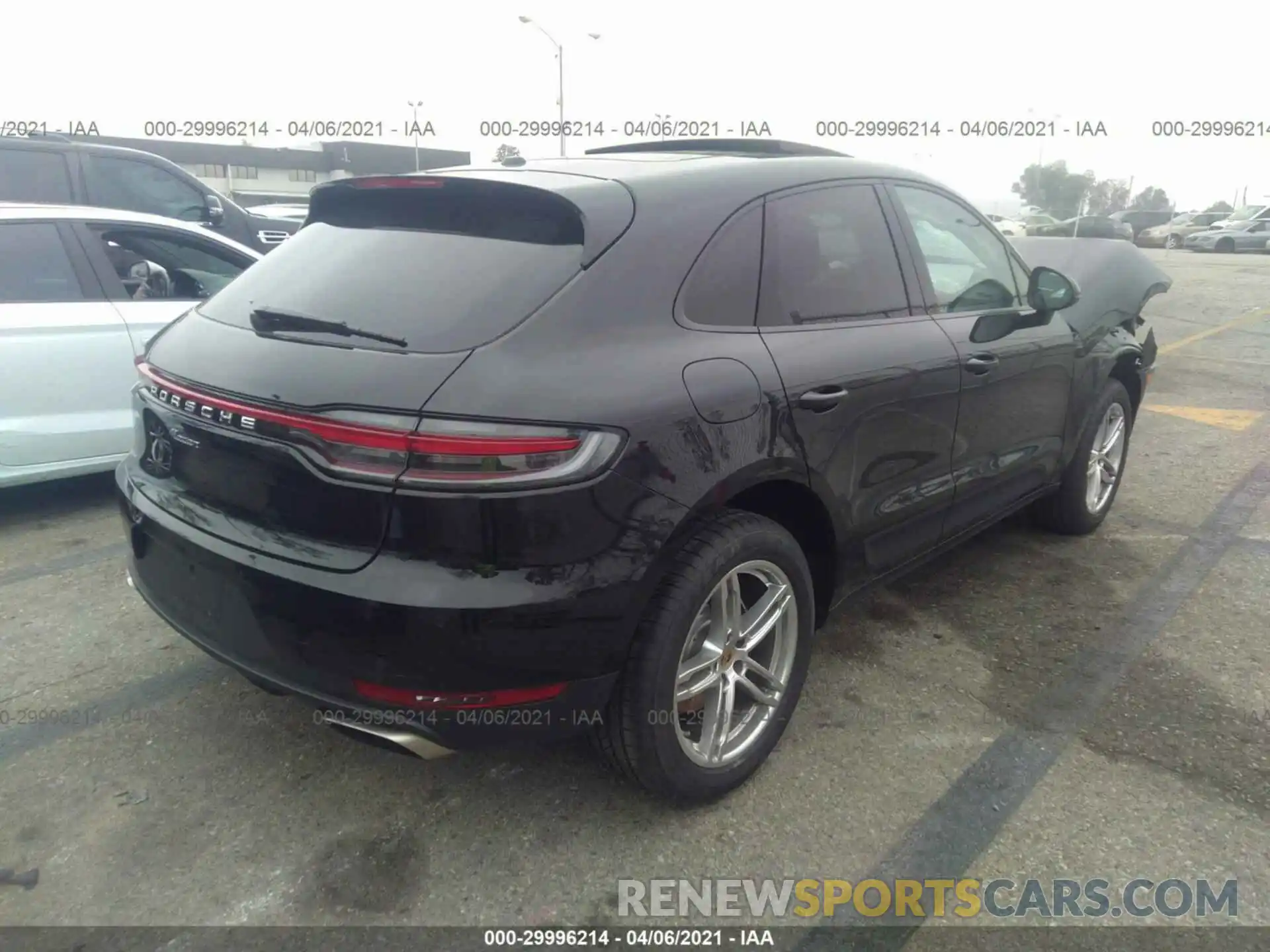 4 Photograph of a damaged car WP1AA2A57MLB00770 PORSCHE MACAN 2021