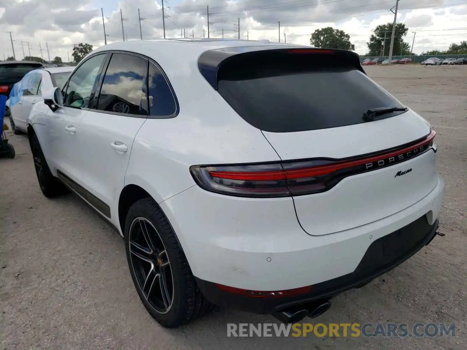 3 Photograph of a damaged car WP1AA2A57MLB03121 PORSCHE MACAN 2021