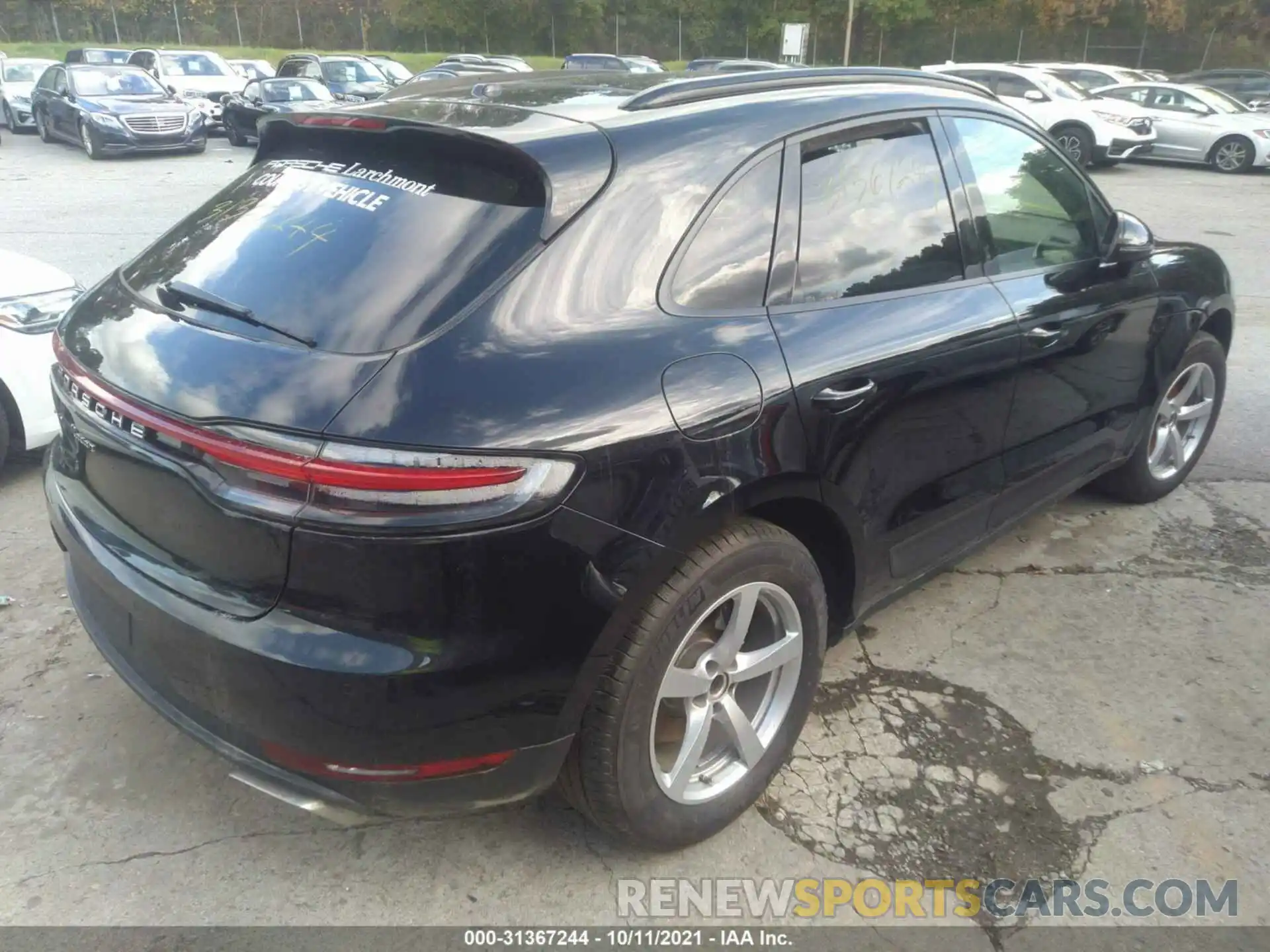 4 Photograph of a damaged car WP1AA2A57MLB03555 PORSCHE MACAN 2021