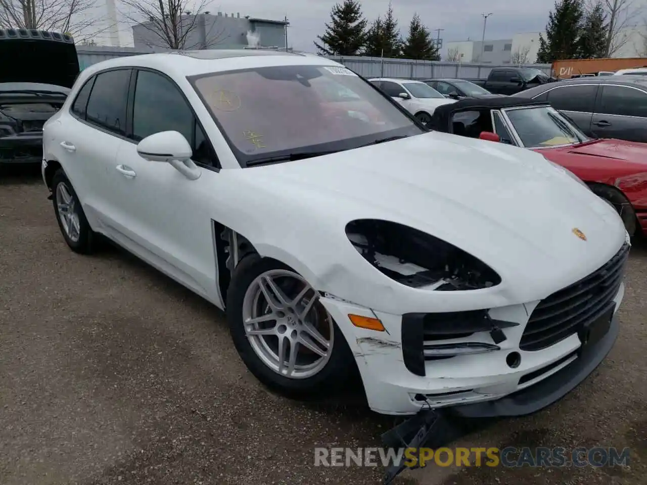 1 Photograph of a damaged car WP1AA2A57MLB13924 PORSCHE MACAN 2021