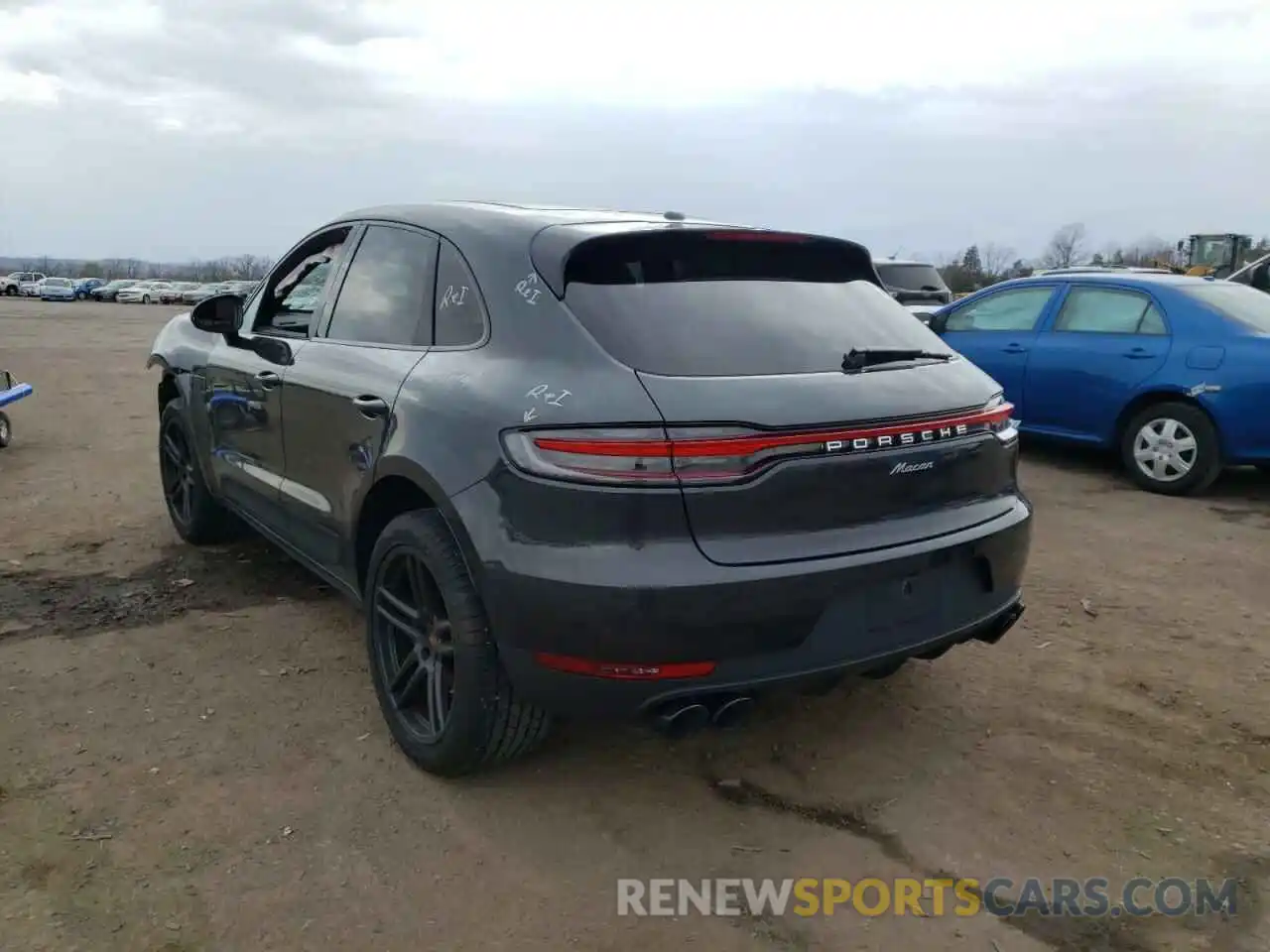 3 Фотография поврежденного автомобиля WP1AA2A58MLB02916 PORSCHE MACAN 2021