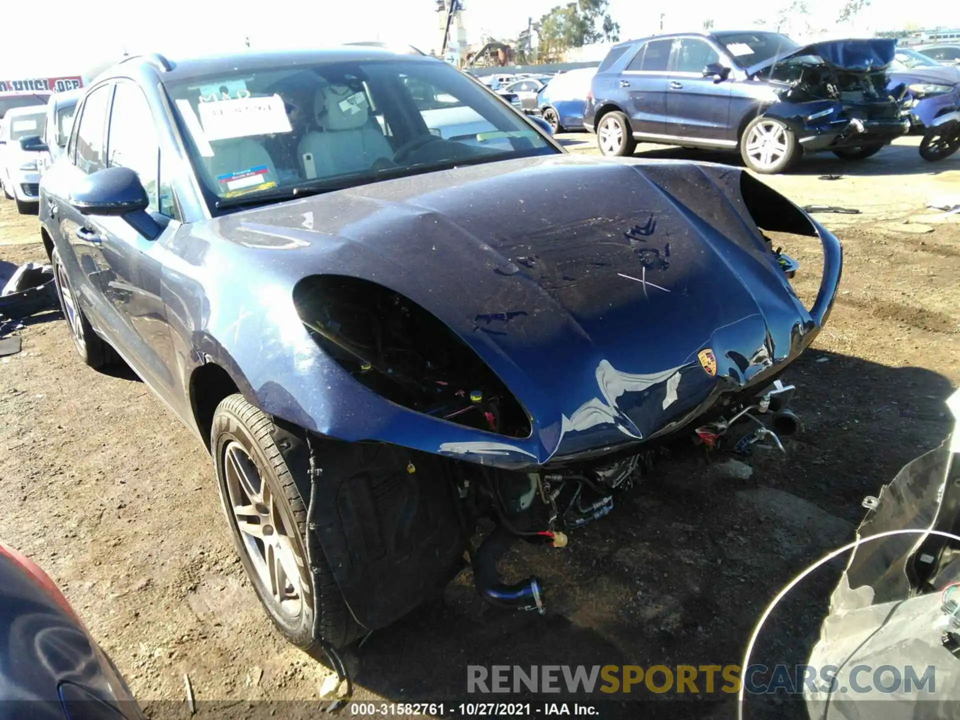 1 Photograph of a damaged car WP1AA2A58MLB06108 PORSCHE MACAN 2021