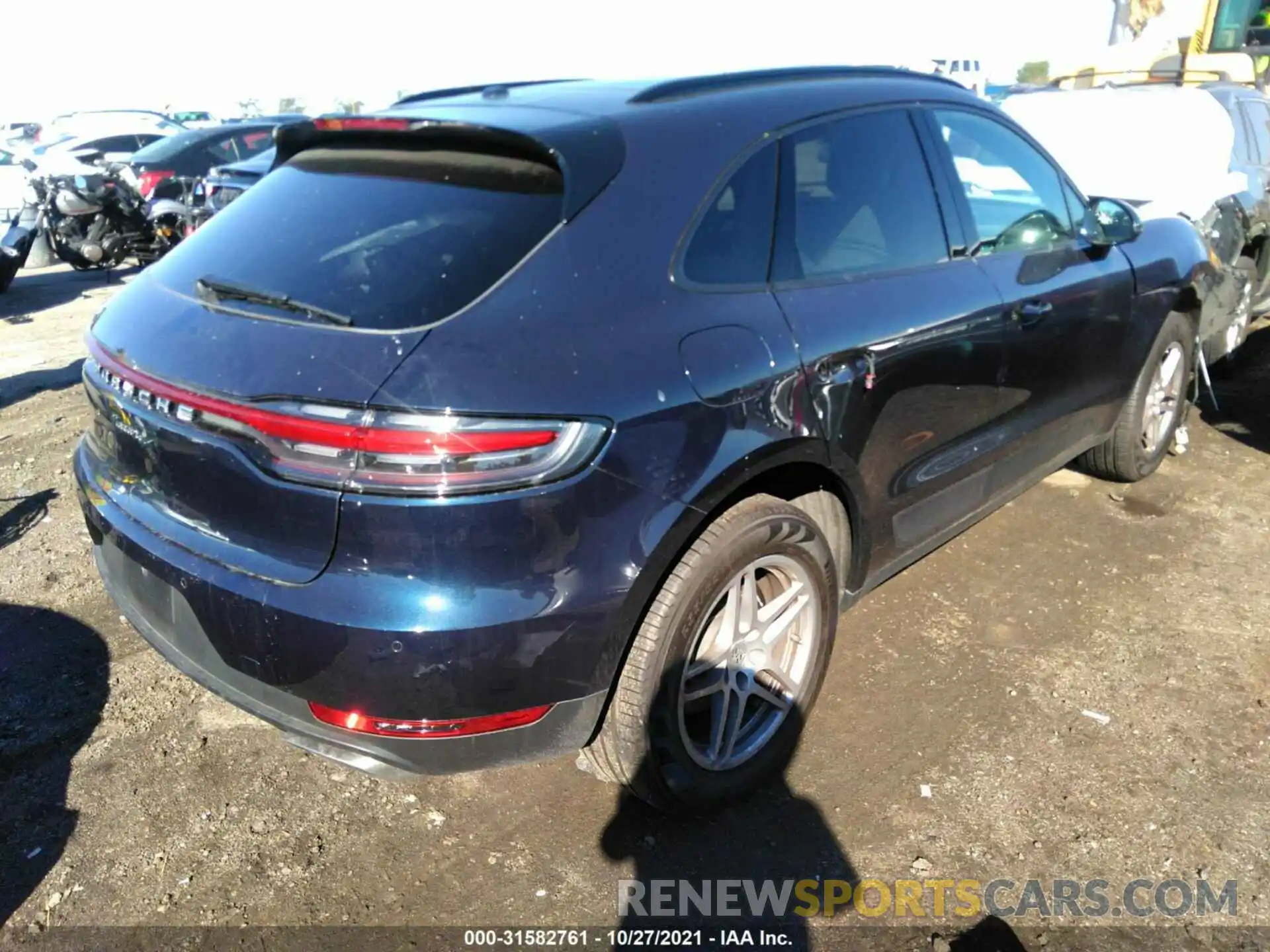 4 Photograph of a damaged car WP1AA2A58MLB06108 PORSCHE MACAN 2021