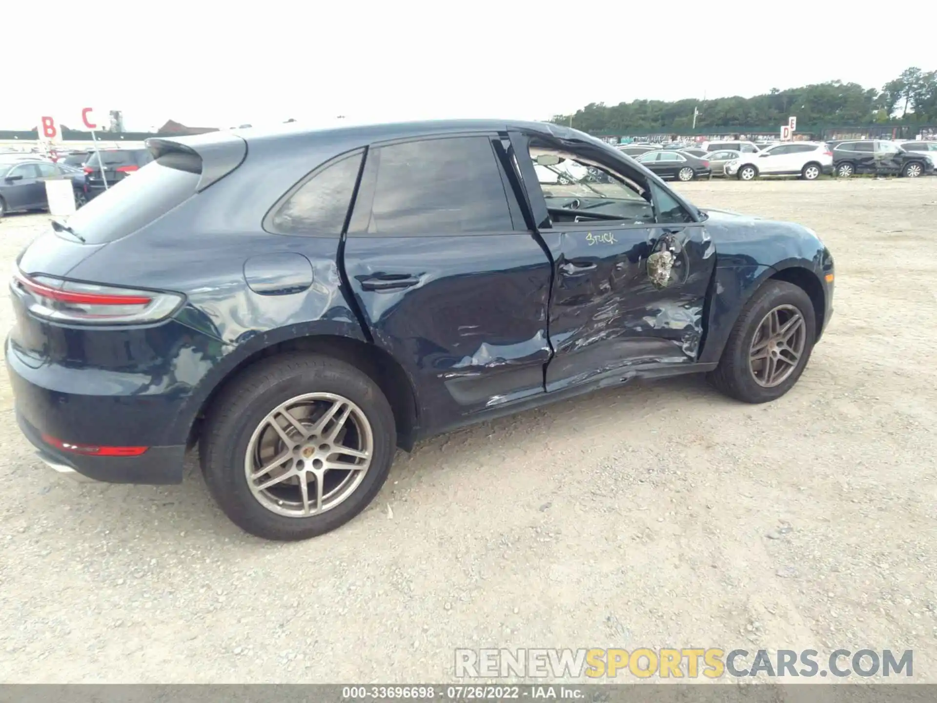 4 Photograph of a damaged car WP1AA2A58MLB06237 PORSCHE MACAN 2021