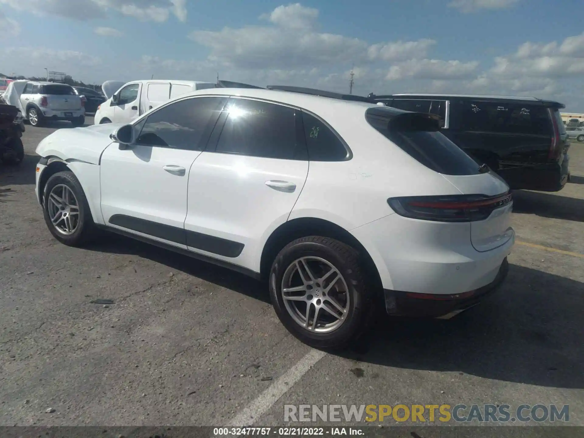 3 Photograph of a damaged car WP1AA2A58MLB06366 PORSCHE MACAN 2021