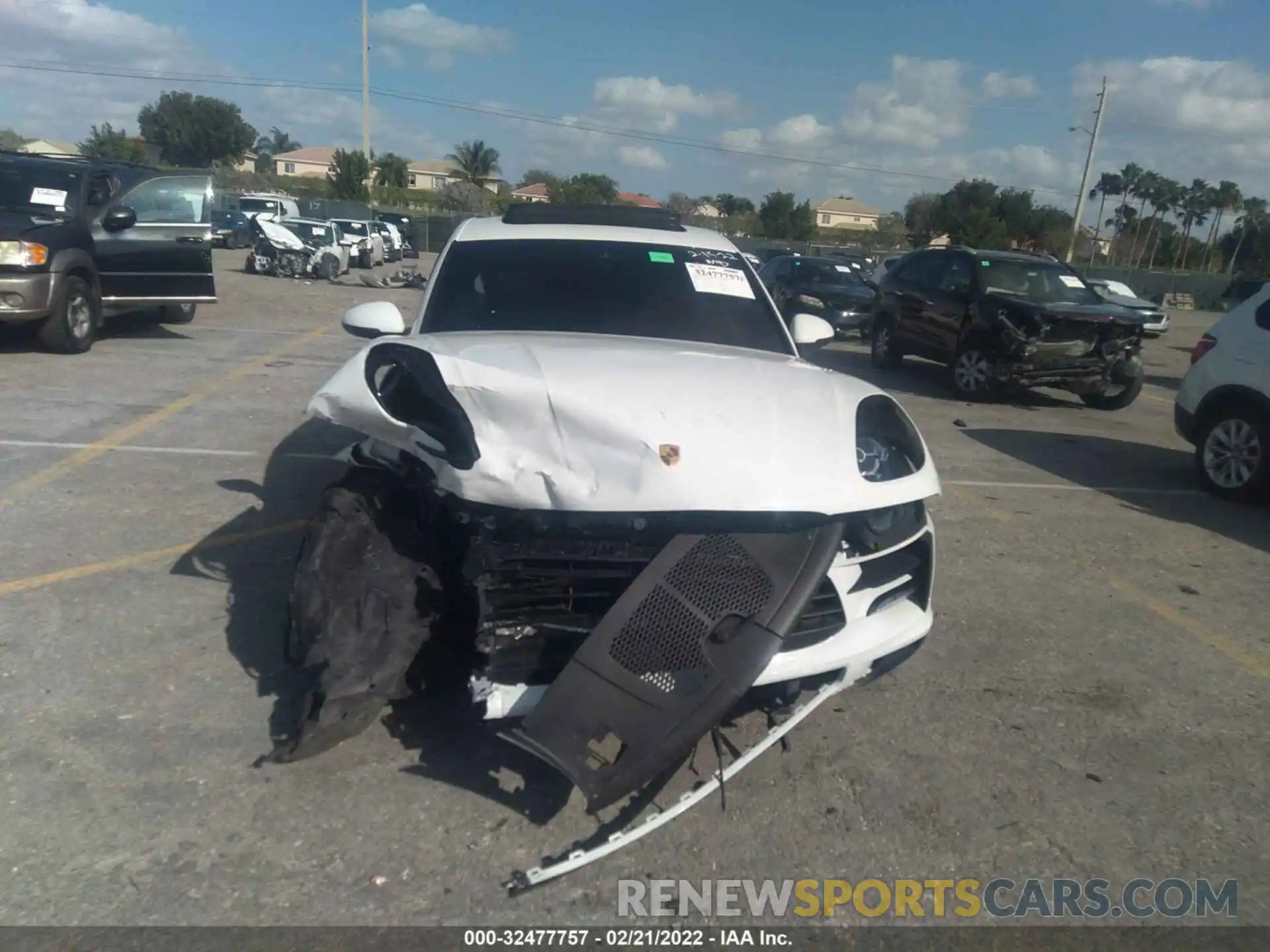 6 Photograph of a damaged car WP1AA2A58MLB06366 PORSCHE MACAN 2021