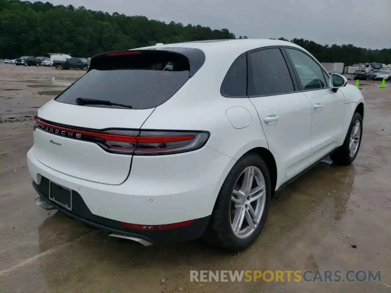 4 Photograph of a damaged car WP1AA2A58MLB18209 PORSCHE MACAN 2021