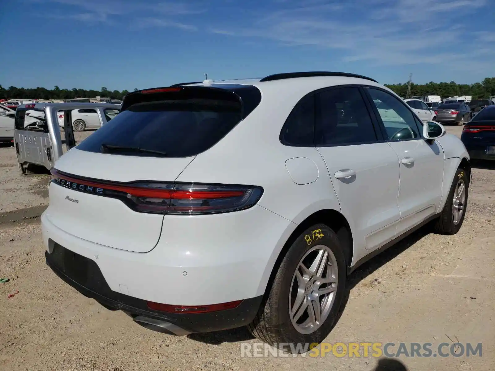 4 Photograph of a damaged car WP1AA2A59MLB03962 PORSCHE MACAN 2021