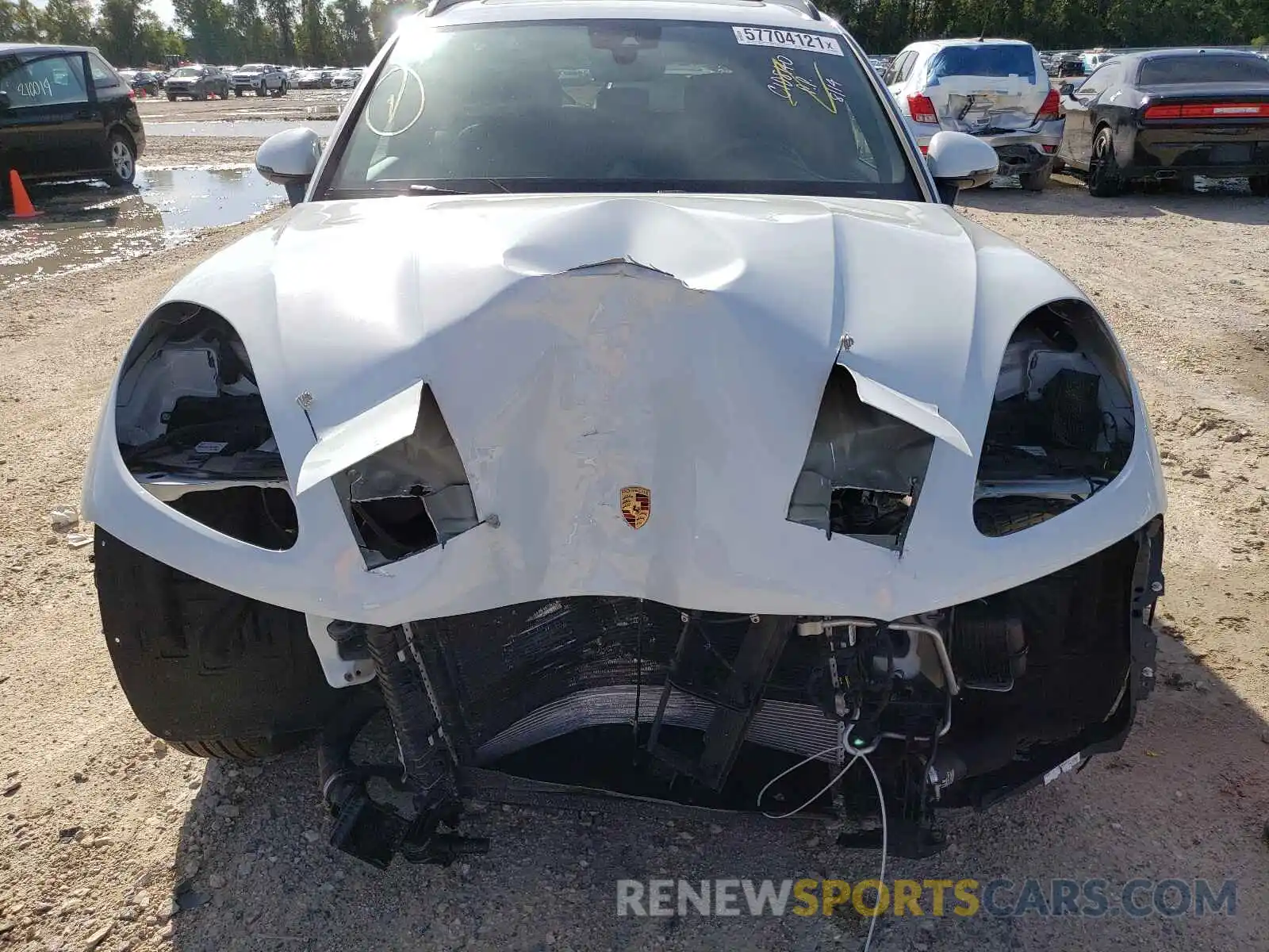 9 Photograph of a damaged car WP1AA2A59MLB03962 PORSCHE MACAN 2021