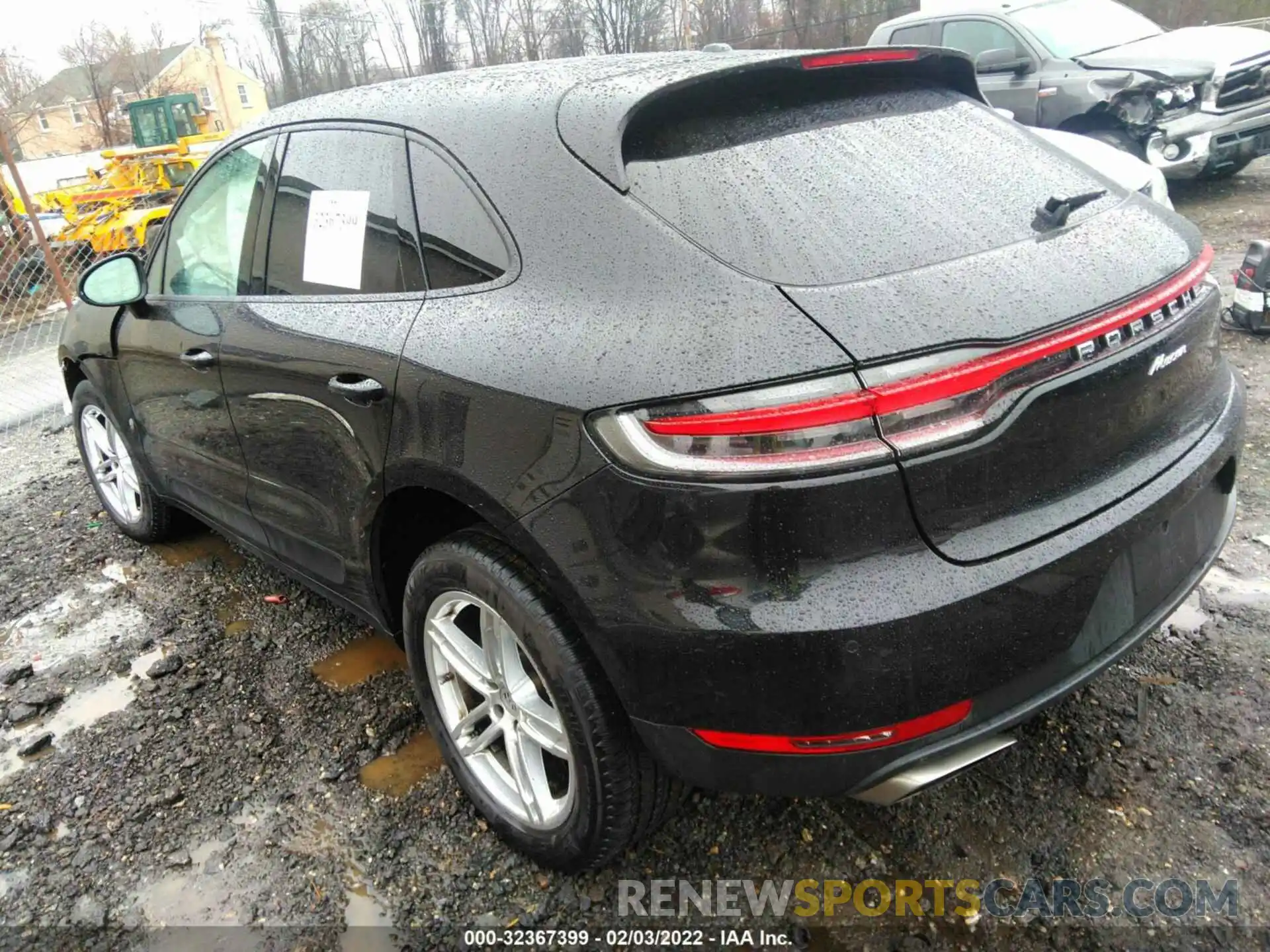 3 Photograph of a damaged car WP1AA2A59MLB05582 PORSCHE MACAN 2021