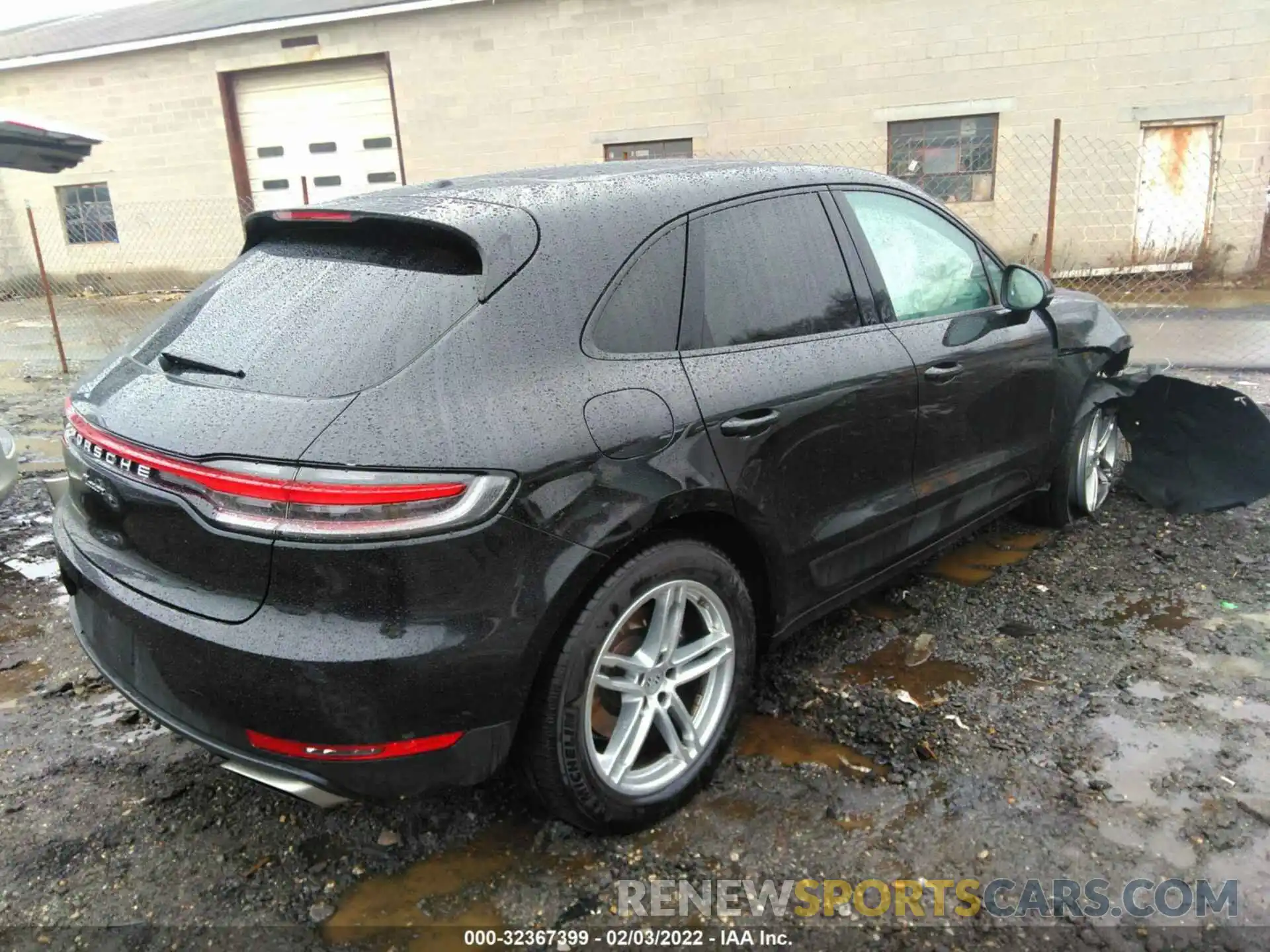 4 Photograph of a damaged car WP1AA2A59MLB05582 PORSCHE MACAN 2021