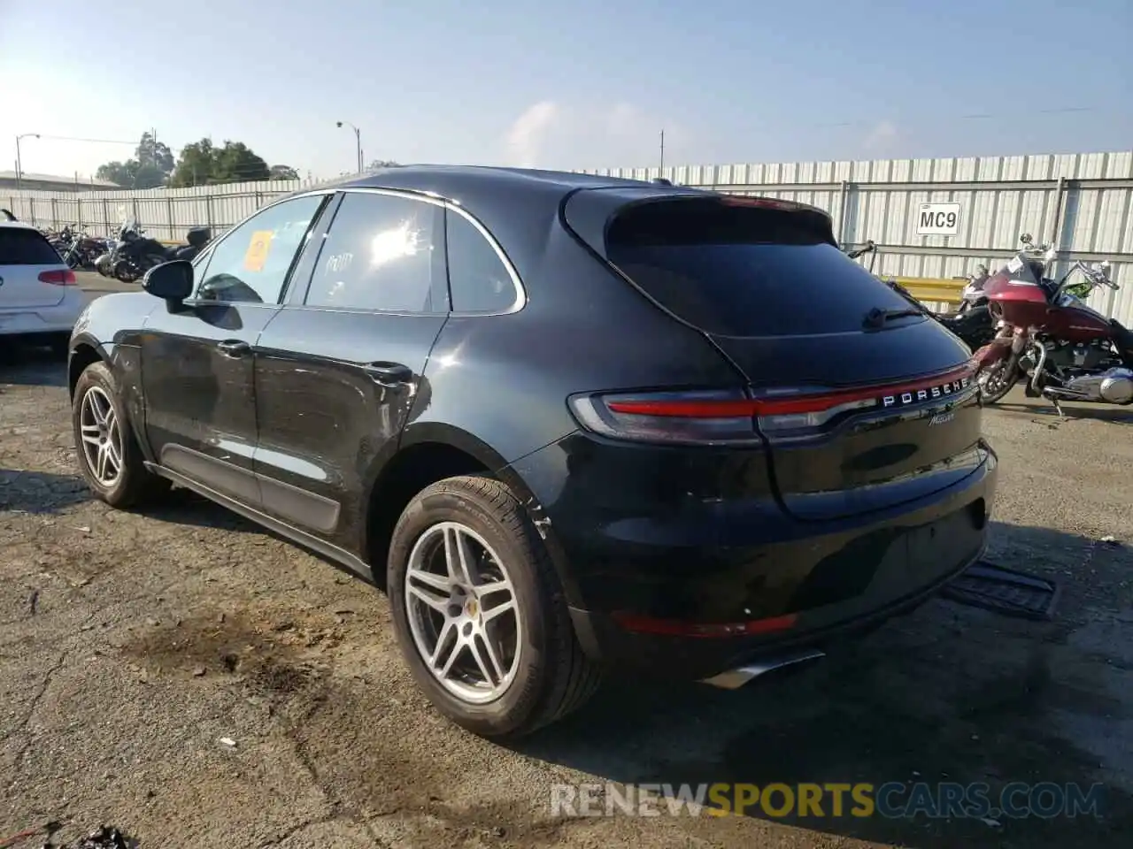 3 Photograph of a damaged car WP1AA2A5XMLB04005 PORSCHE MACAN 2021