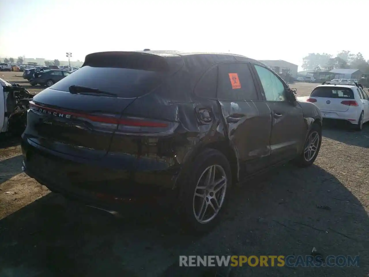 4 Photograph of a damaged car WP1AA2A5XMLB04005 PORSCHE MACAN 2021