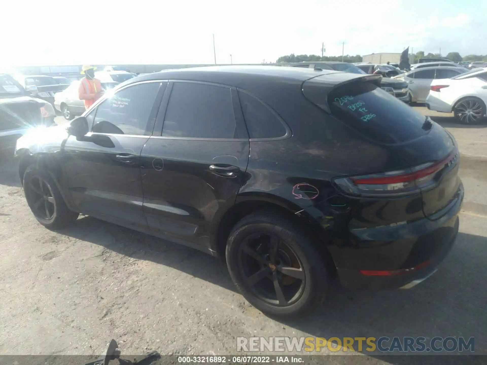 3 Photograph of a damaged car WP1AA2A5XMLB07647 PORSCHE MACAN 2021