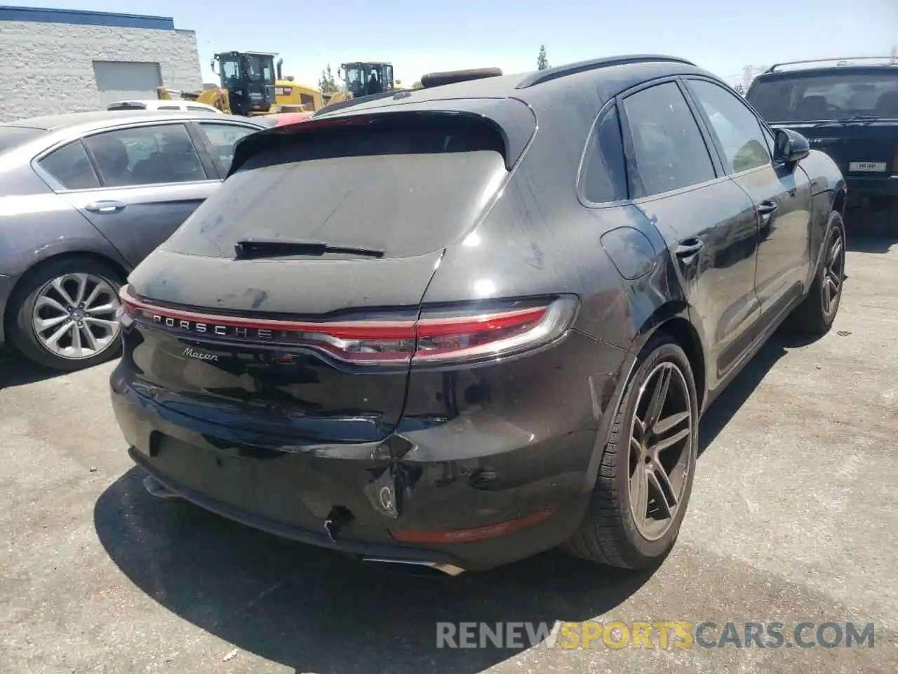 4 Photograph of a damaged car WP1AA2A5XMLB18146 PORSCHE MACAN 2021