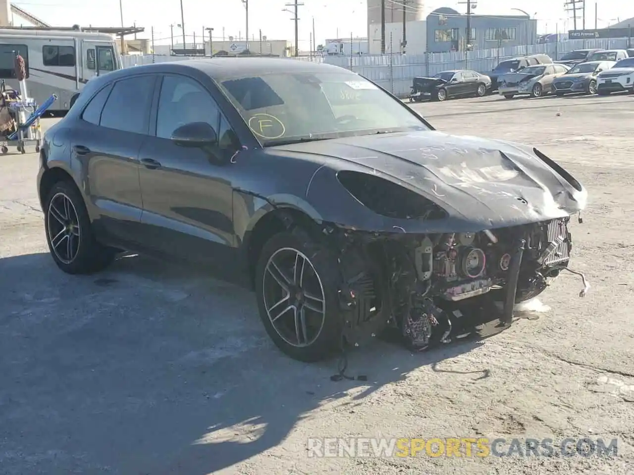 1 Photograph of a damaged car WP1AB2A50MLB32537 PORSCHE MACAN 2021