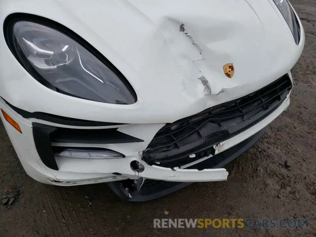 9 Photograph of a damaged car WP1AB2A50MLB35227 PORSCHE MACAN 2021