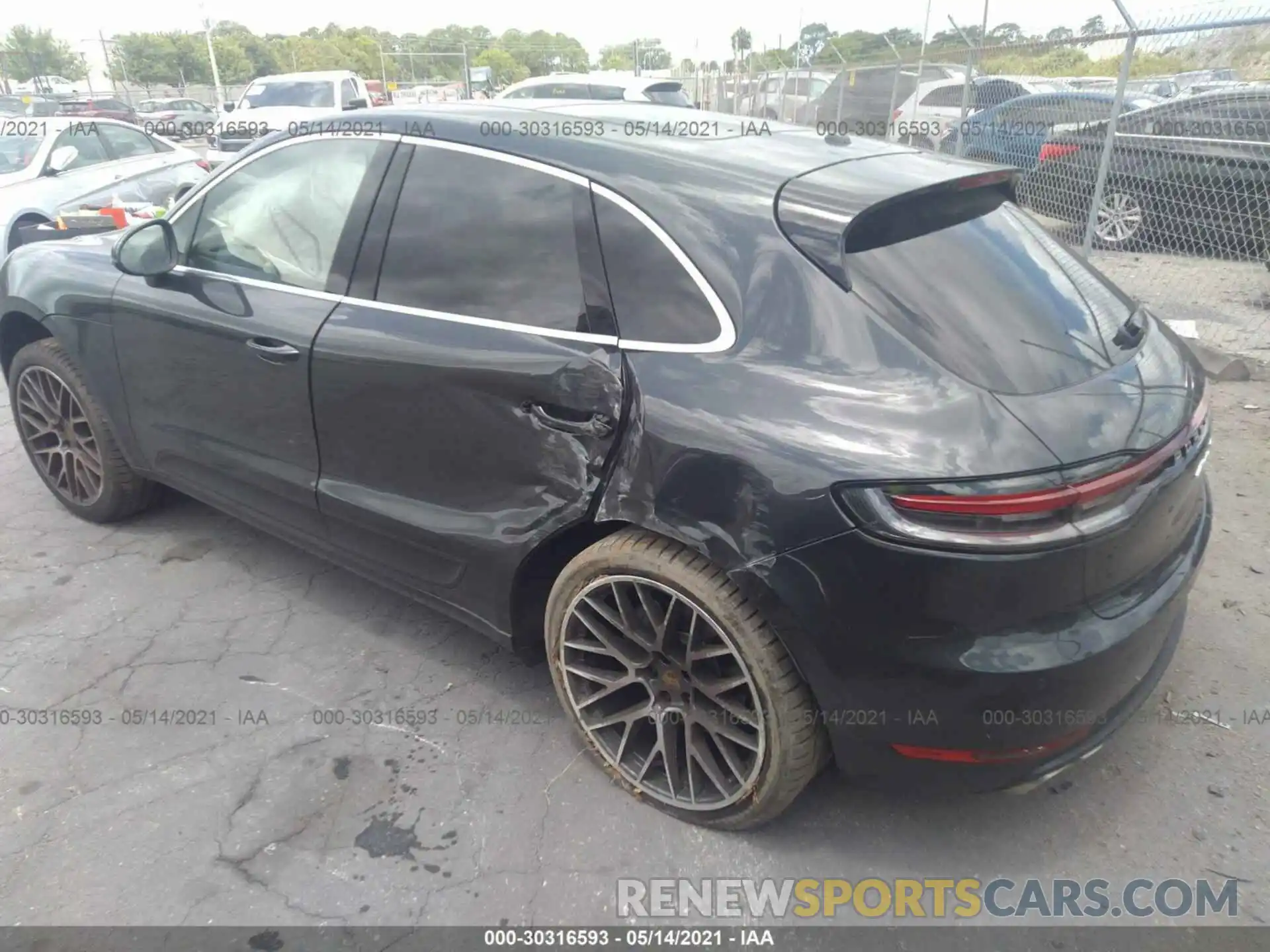 3 Photograph of a damaged car WP1AB2A52MLB31650 PORSCHE MACAN 2021