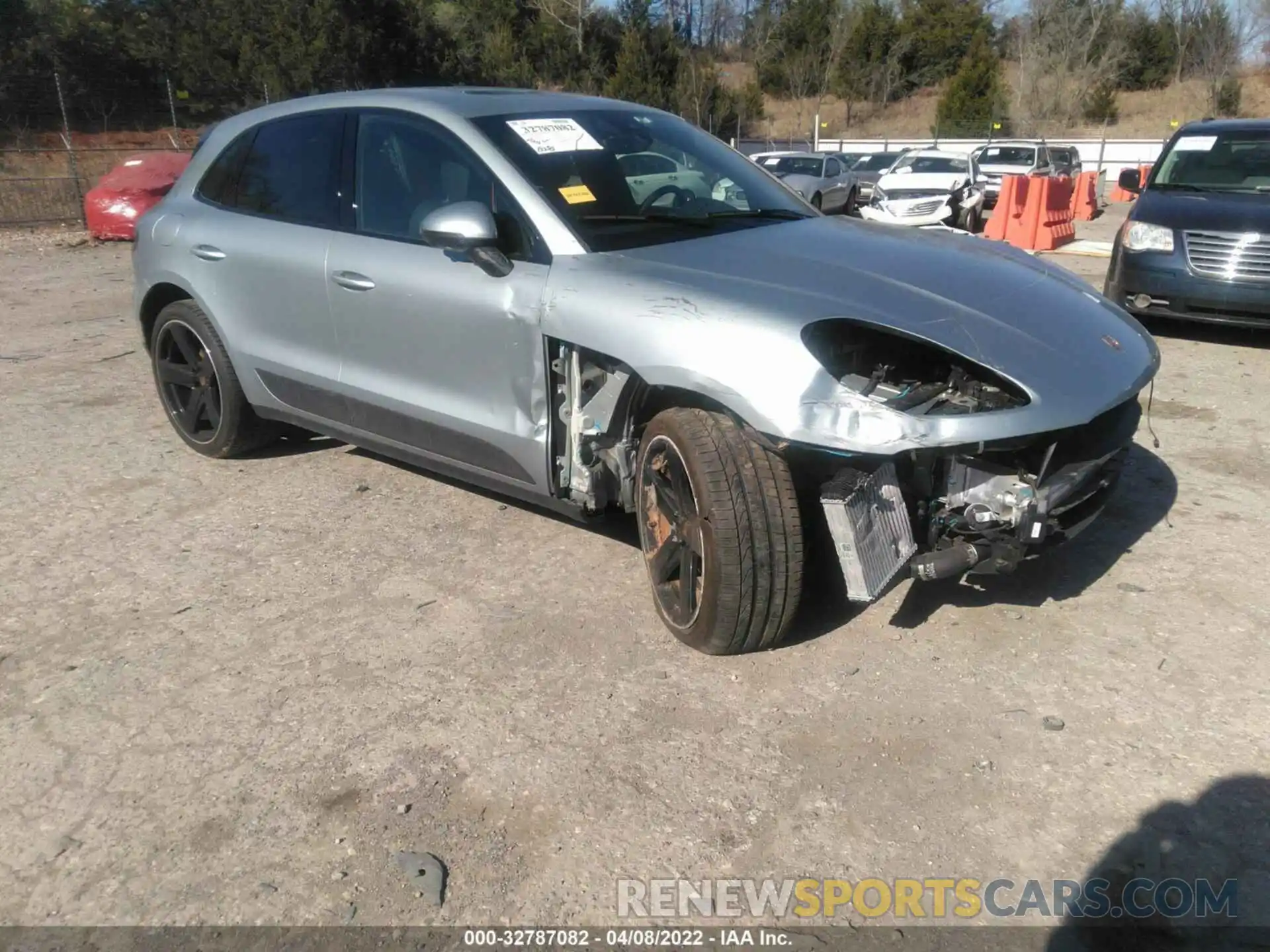 1 Photograph of a damaged car WP1AB2A52MLB31793 PORSCHE MACAN 2021