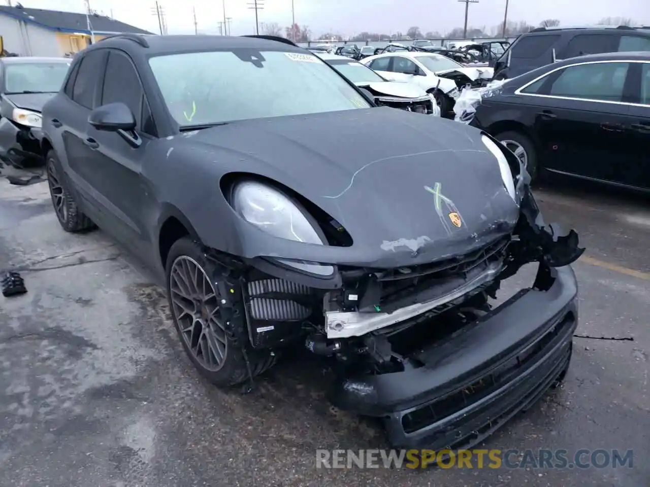 1 Photograph of a damaged car WP1AB2A52MLB36301 PORSCHE MACAN 2021