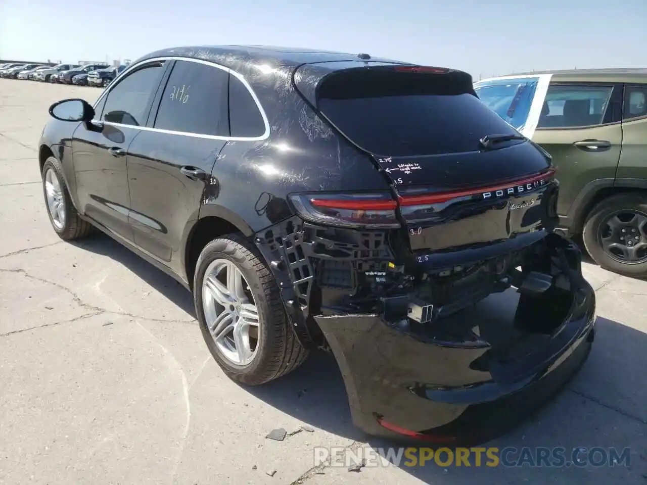 3 Photograph of a damaged car WP1AB2A53MLB37697 PORSCHE MACAN 2021