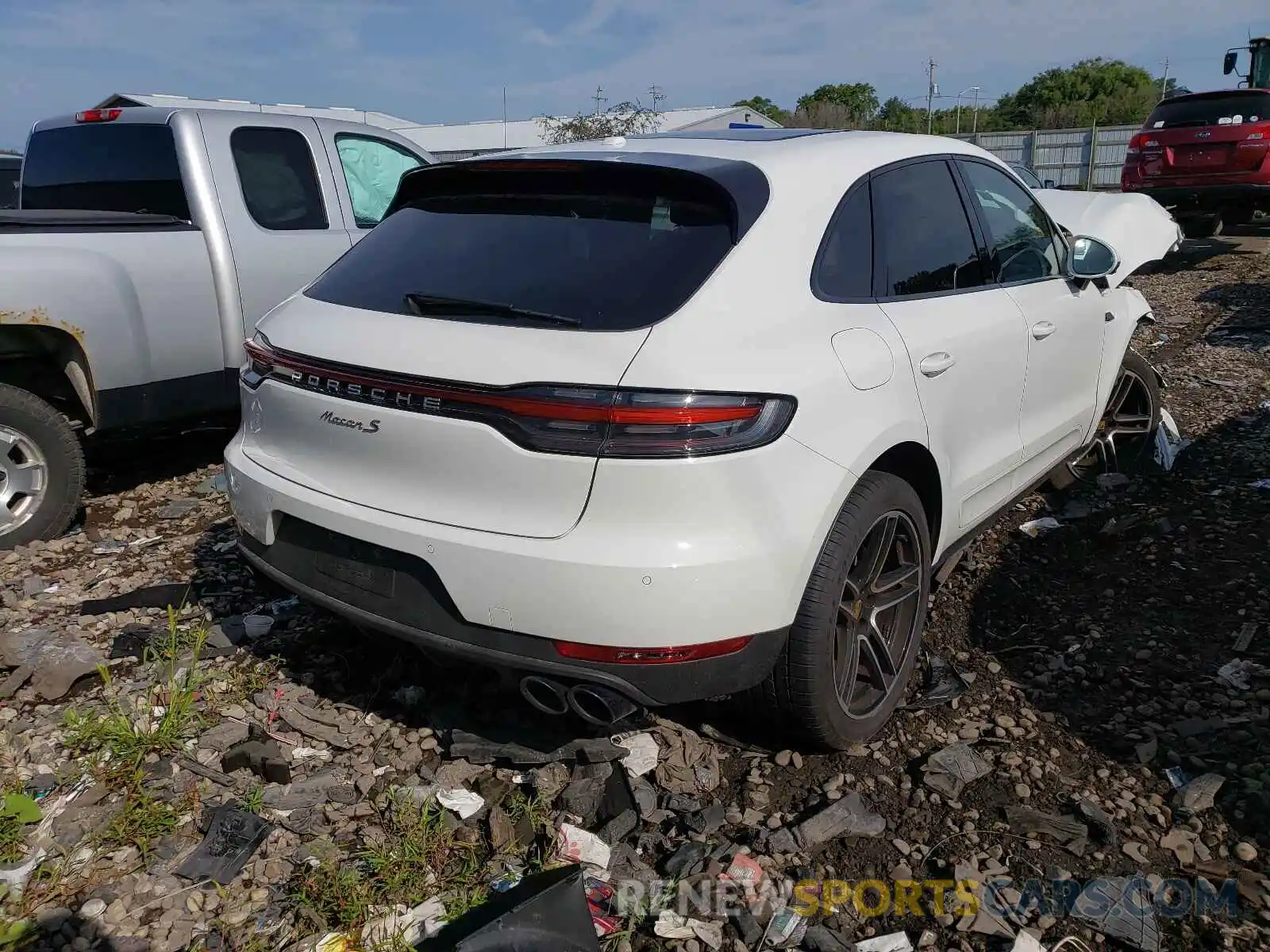 4 Photograph of a damaged car WP1AB2A54MLB30631 PORSCHE MACAN 2021