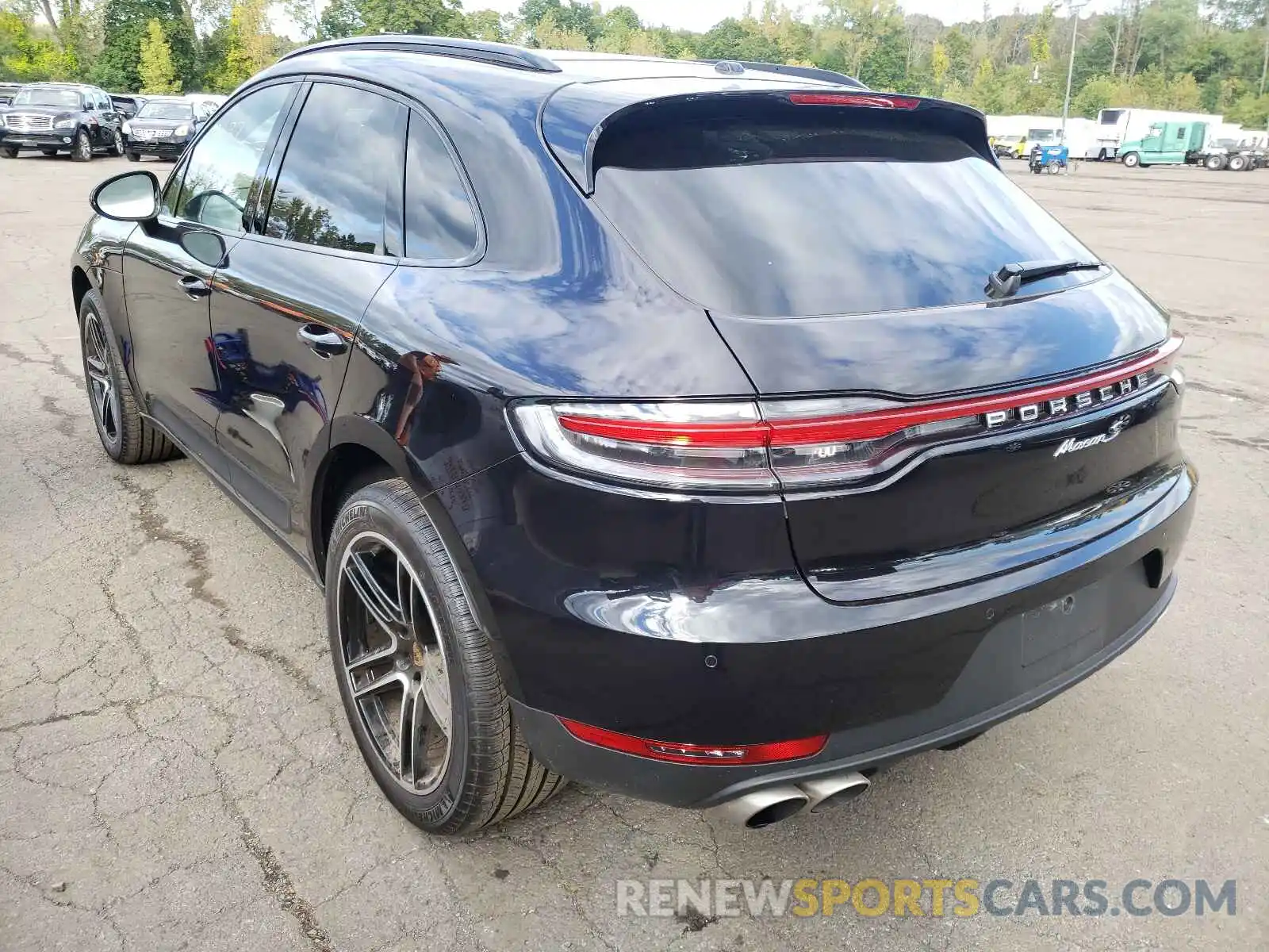 3 Photograph of a damaged car WP1AB2A54MLB33156 PORSCHE MACAN 2021