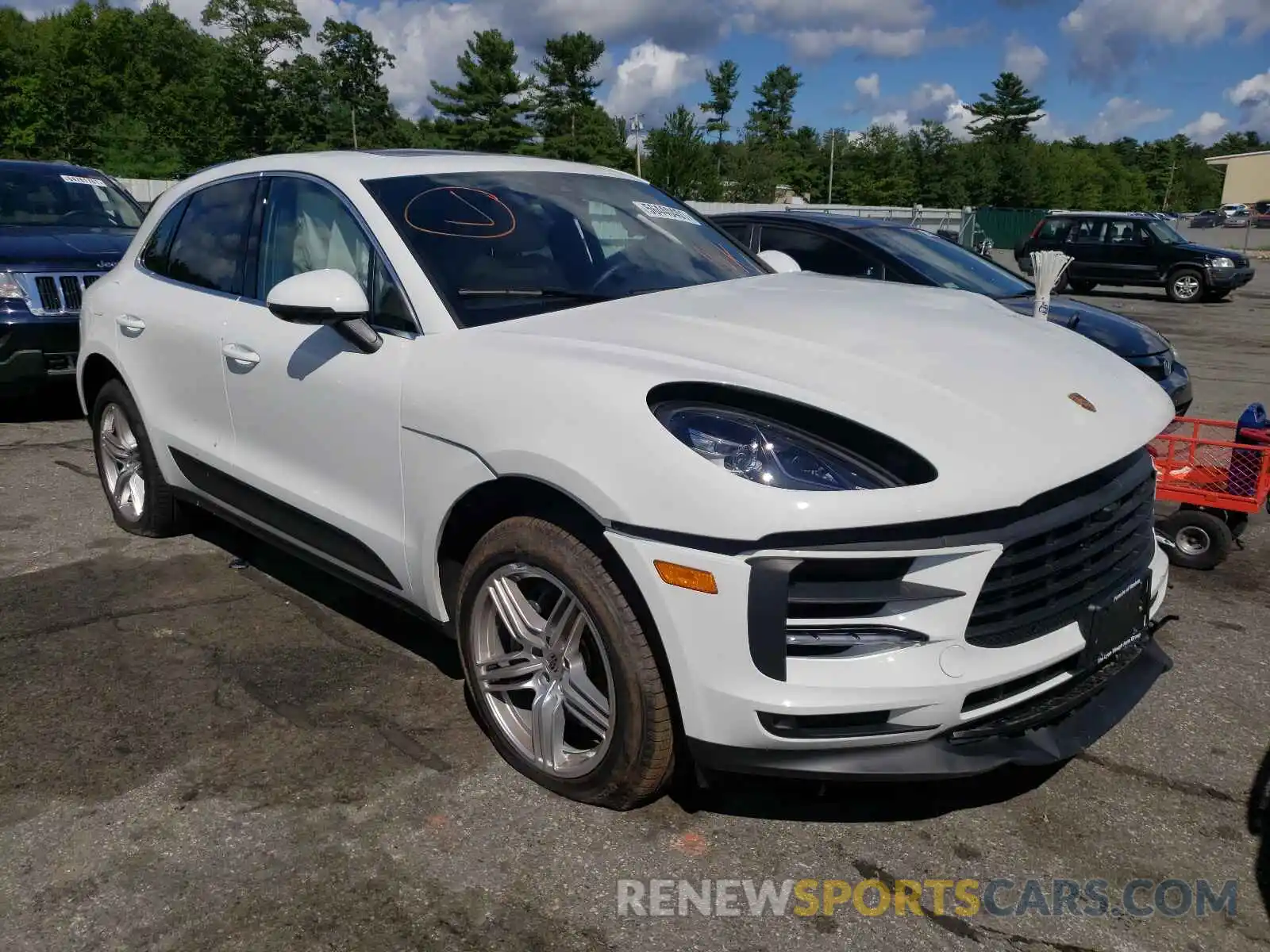 1 Photograph of a damaged car WP1AB2A56MLB34227 PORSCHE MACAN 2021