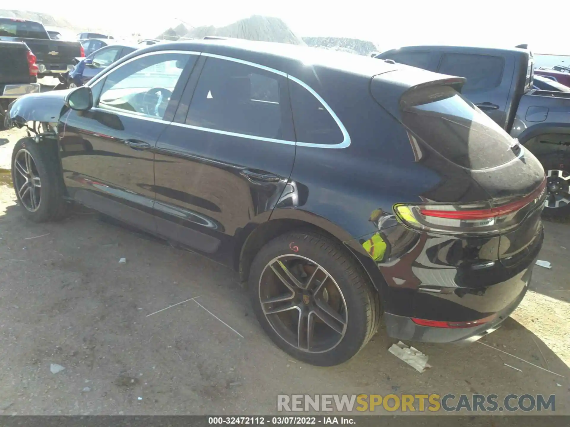 3 Photograph of a damaged car WP1AB2A56MLB34485 PORSCHE MACAN 2021