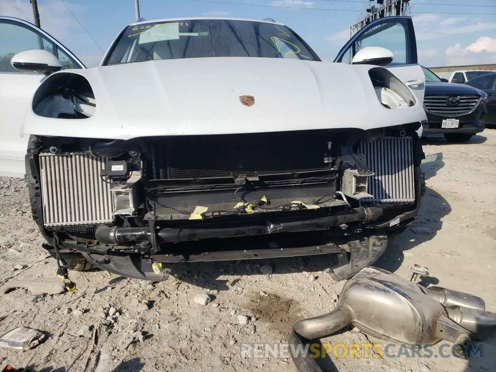 9 Photograph of a damaged car WP1AB2A57MLB30512 PORSCHE MACAN 2021