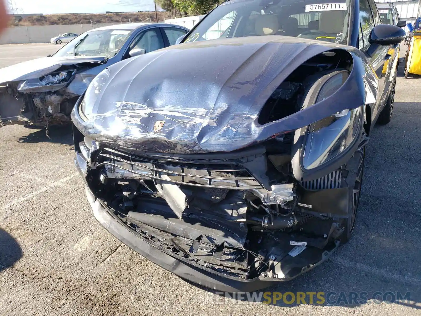 9 Photograph of a damaged car WP1AB2A57MLB31966 PORSCHE MACAN 2021