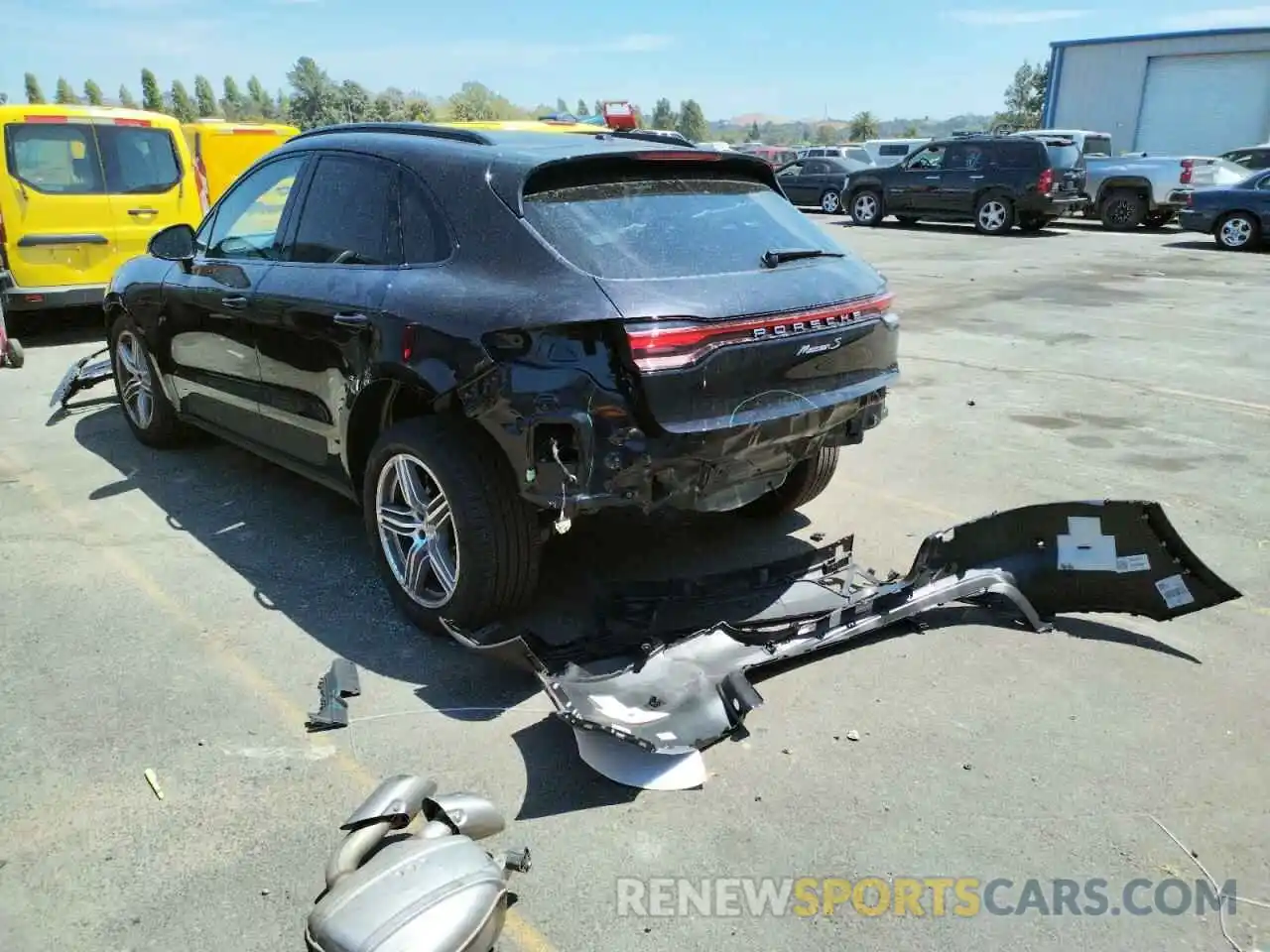 3 Photograph of a damaged car WP1AB2A57MLB37038 PORSCHE MACAN 2021