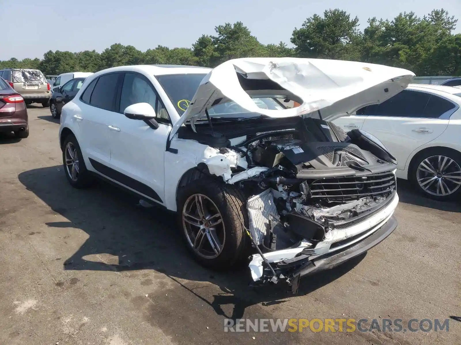 1 Photograph of a damaged car WP1AB2A59MLB31080 PORSCHE MACAN 2021