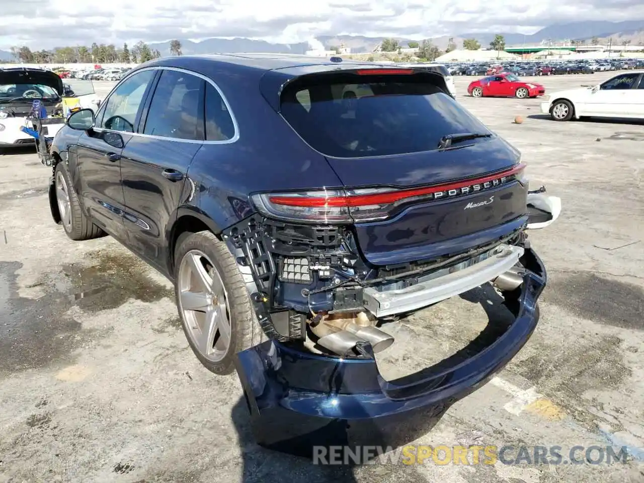 3 Photograph of a damaged car WP1AB2A59MLB32326 PORSCHE MACAN 2021