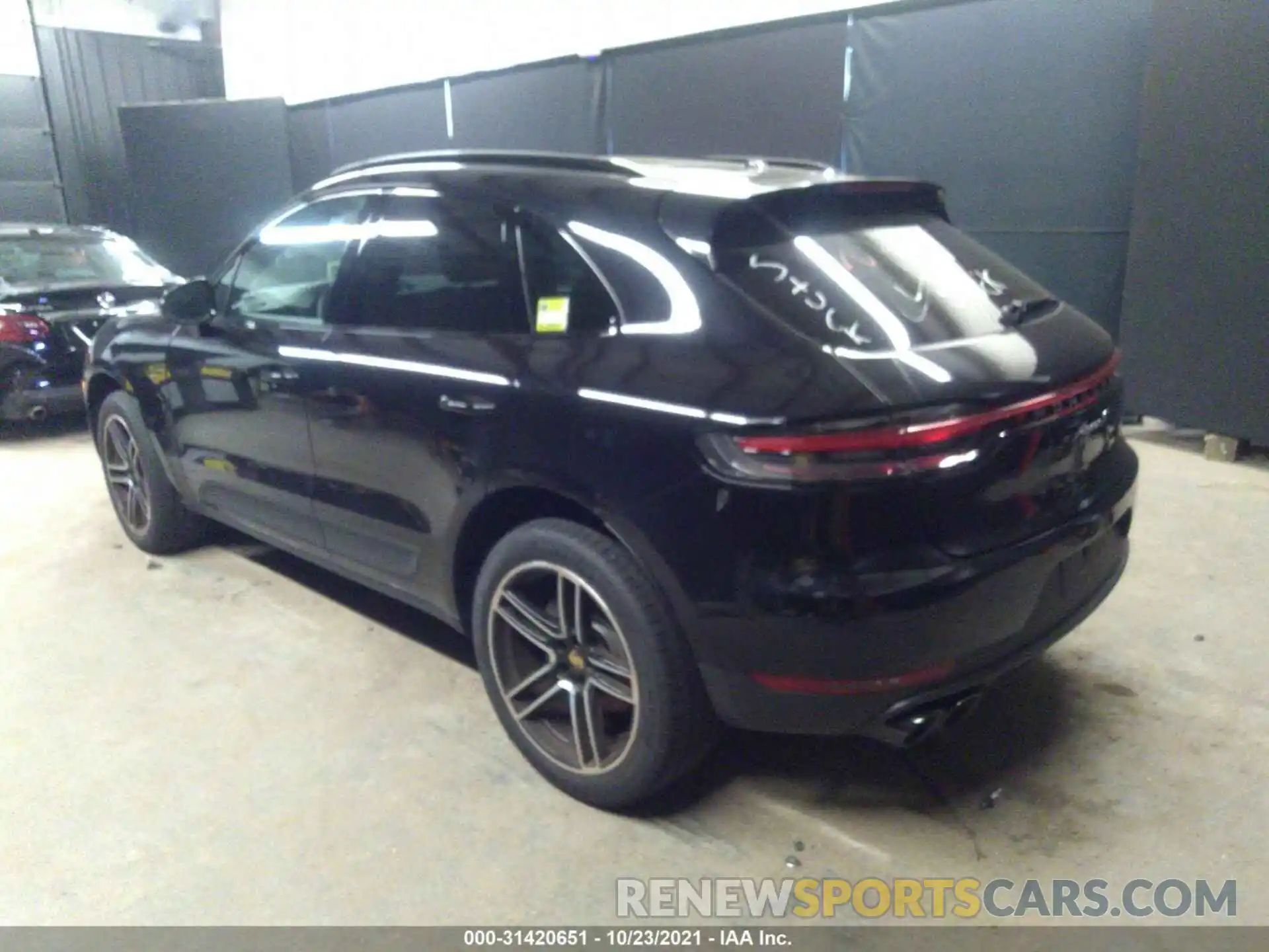 3 Photograph of a damaged car WP1AB2A59MLB34156 PORSCHE MACAN 2021