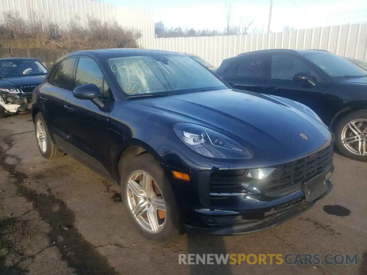 1 Photograph of a damaged car WP1AB2A5XMLB31220 PORSCHE MACAN 2021