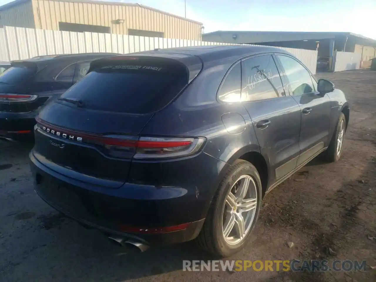 4 Photograph of a damaged car WP1AB2A5XMLB31220 PORSCHE MACAN 2021