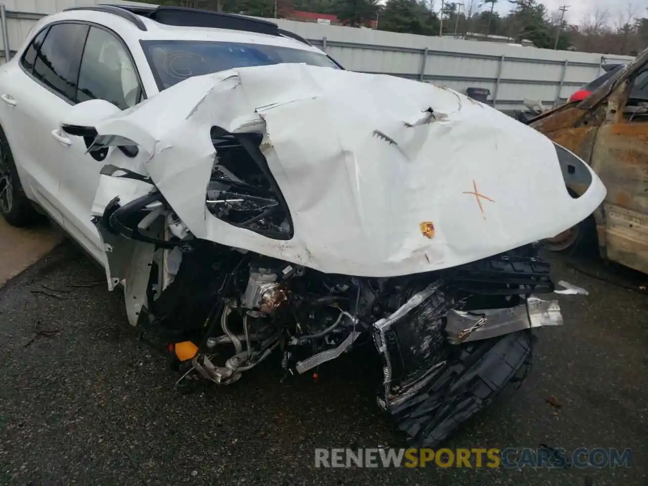 9 Photograph of a damaged car WP1AB2A5XMLB38037 PORSCHE MACAN 2021