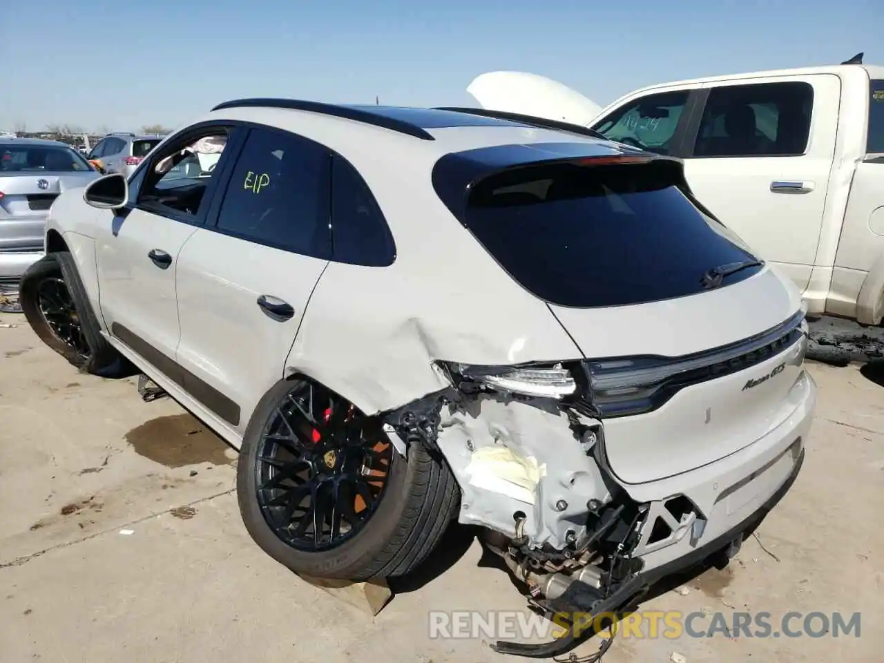 3 Photograph of a damaged car WP1AG2A50MLB51137 PORSCHE MACAN 2021