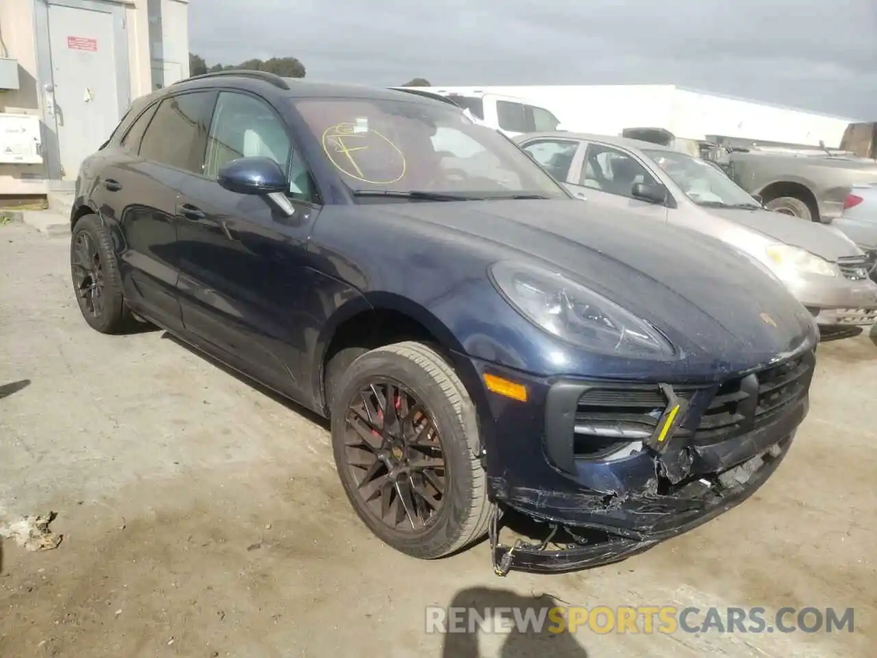 1 Photograph of a damaged car WP1AG2A51MLB53835 PORSCHE MACAN 2021