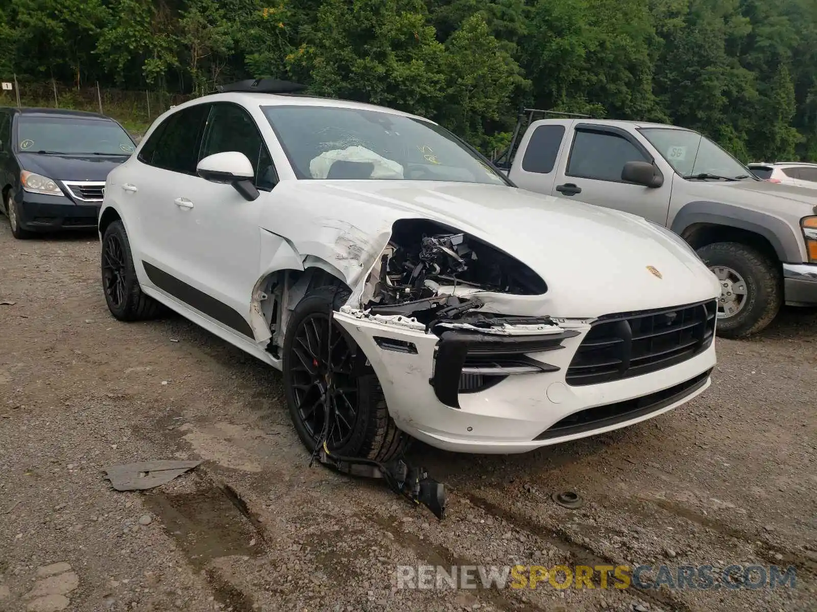 1 Photograph of a damaged car WP1AG2A54MLB50170 PORSCHE MACAN 2021