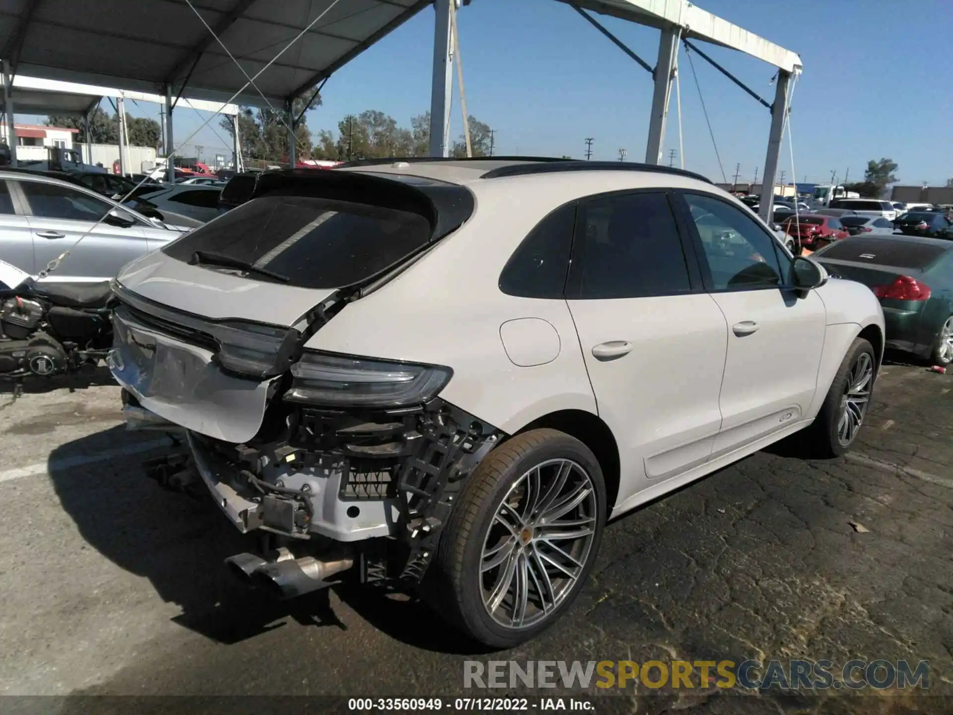 4 Photograph of a damaged car WP1AG2A54MLB51058 PORSCHE MACAN 2021