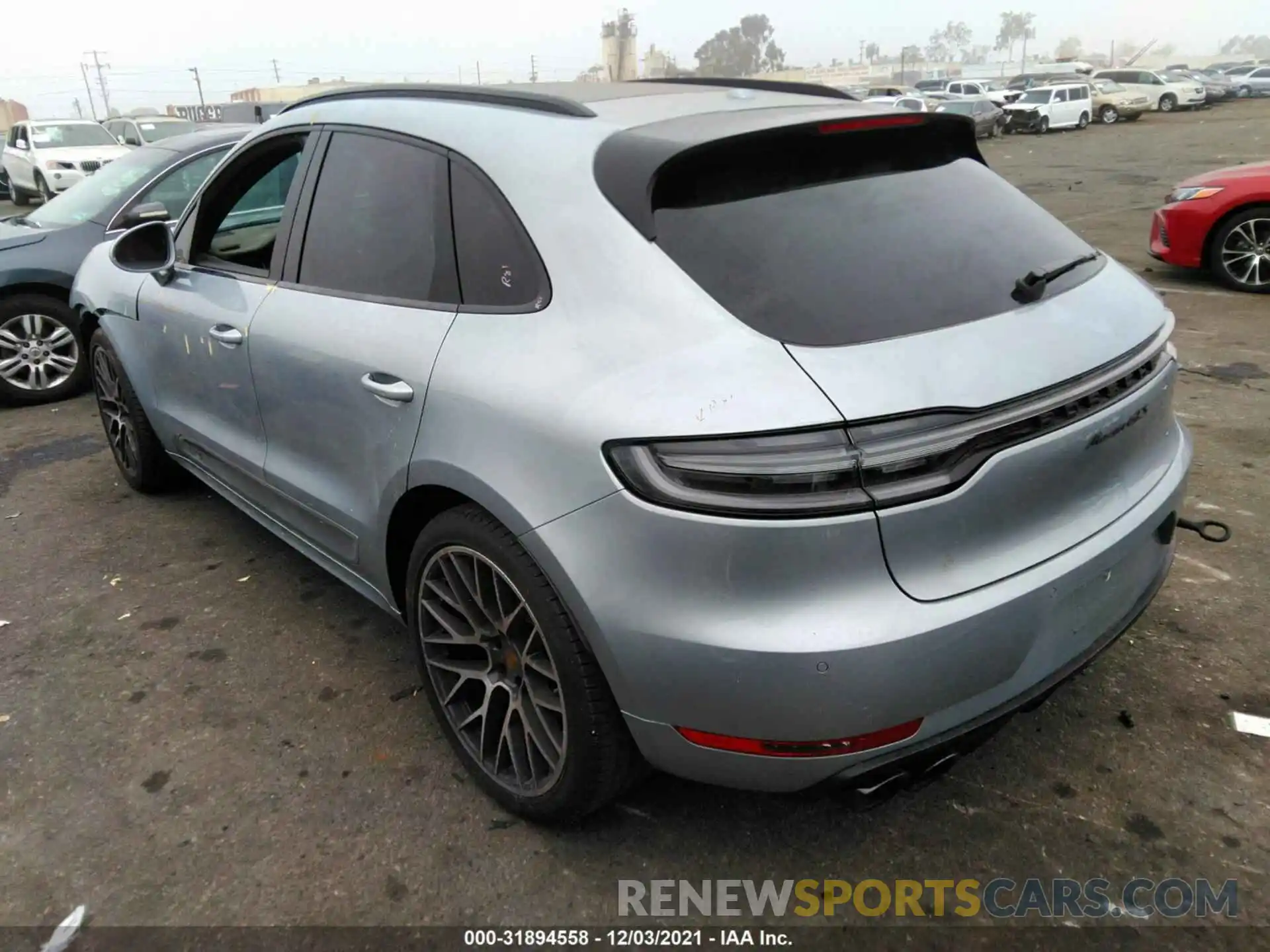 3 Photograph of a damaged car WP1AG2A55MLB50016 PORSCHE MACAN 2021