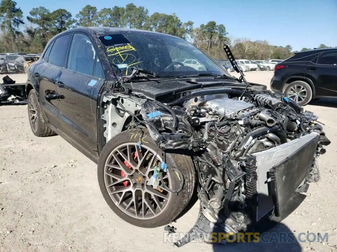 1 Photograph of a damaged car WP1AG2A56MLB51918 PORSCHE MACAN 2021