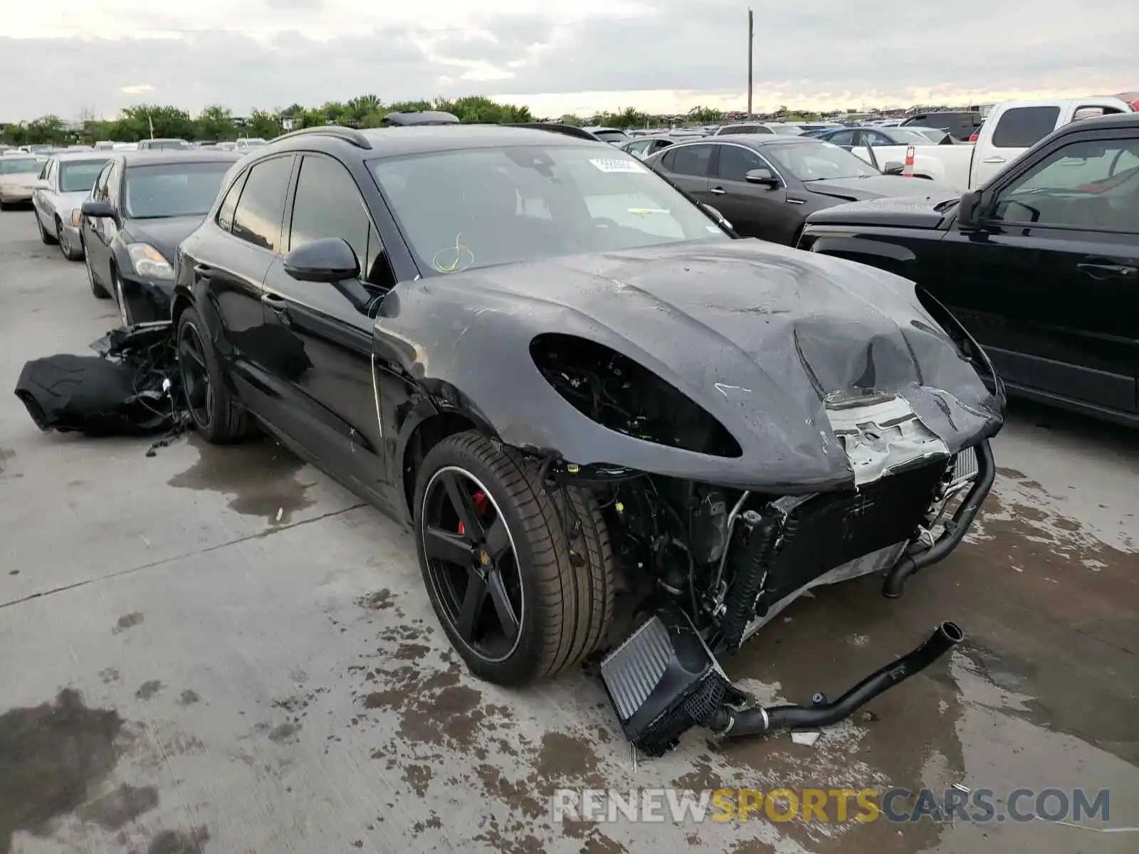 1 Photograph of a damaged car WP1AG2A5XMLB50481 PORSCHE MACAN 2021