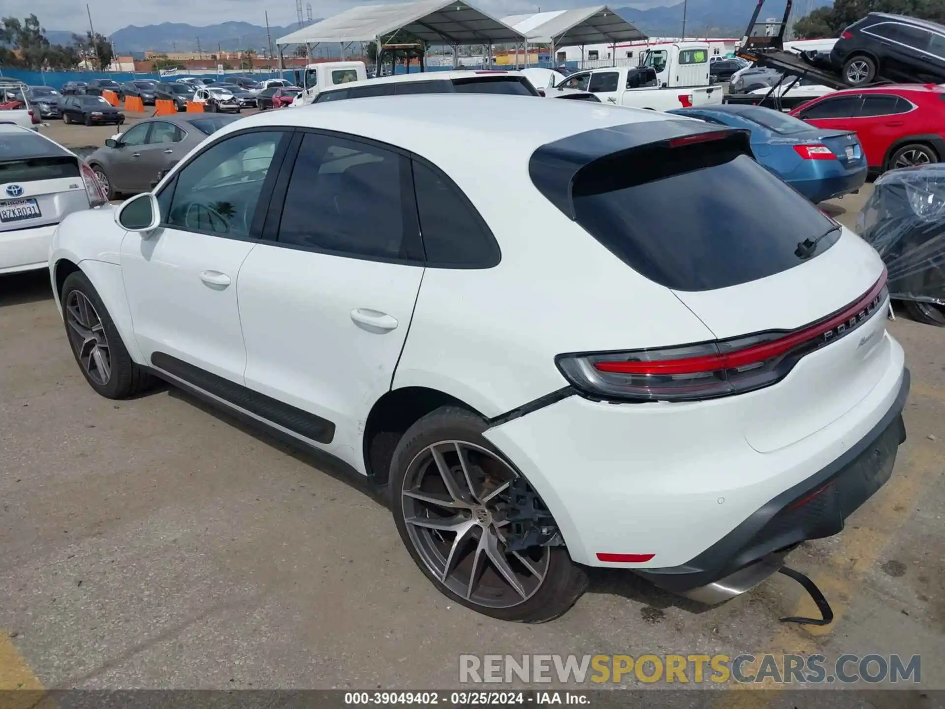 3 Photograph of a damaged car WP1AA2A52NLB09328 PORSCHE MACAN 2022