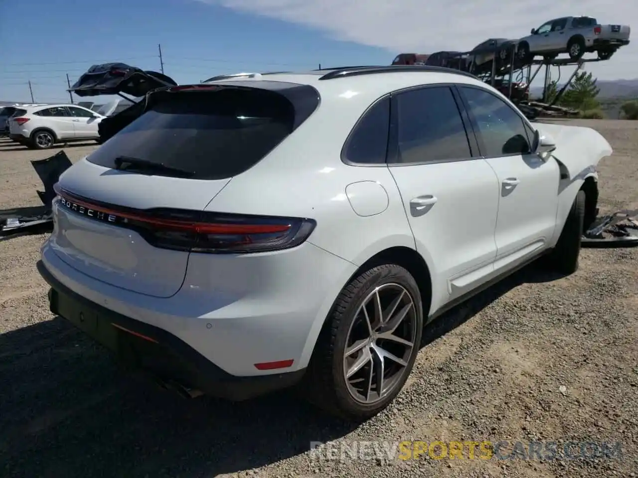 4 Photograph of a damaged car WP1AA2A53NLB04722 PORSCHE MACAN 2022